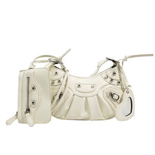 Load image into Gallery viewer, F7006 New Arrival Underarm Bag Female 2022 Pleated Crescent Son Mother Shoulder Bag Female European and American Retro Rivet Motorcycle Bag