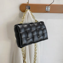 Load image into Gallery viewer, F7007 Shoulder Bag Women&#39;s Hand-Woven Small Square Bag Korean Style Fashion Chain Square Bag
