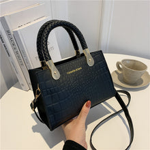 Load image into Gallery viewer, F7019 Good Texture Bag Female 2022 Korean Style Fashionable New Candy Color Stone Pattern Woven Handbag Messenger Bag
