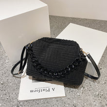 Load image into Gallery viewer, F7017 Design Handbags Women&#39;s Thick Chain Shell Bag Versatile High Quality Shoulder Messenger Bag
