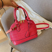 Load image into Gallery viewer, F7008 New Simple Elegant Zipper Shell Bag Shoulder Crossbody Portable Pu Sewing Line Small Square Bag for Women
