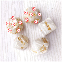 Load image into Gallery viewer, F2060 （MOQ30）Posture English Dice Pearl White Five-in-One Dice SM
