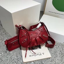 Load image into Gallery viewer, F7006 New Arrival Underarm Bag Female 2022 Pleated Crescent Son Mother Shoulder Bag Female European and American Retro Rivet Motorcycle Bag
