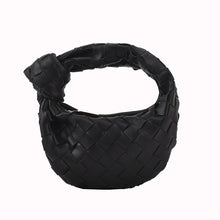 Load image into Gallery viewer, F7009 Celebrity Vcruan Same Style Woven Croissant 2022 New Soft Leather Handbag Underarm Cloud Bag Cross-Border Women&#39;s Bag

