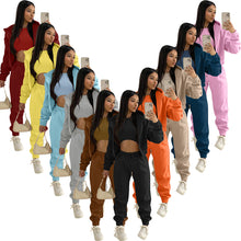 Load image into Gallery viewer, F5049 Hooded Sports and Leisure Suit (Three-Piece Set)
