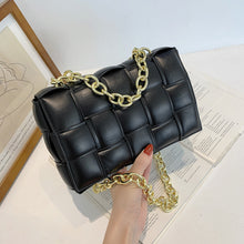 Load image into Gallery viewer, F7007 Shoulder Bag Women&#39;s Hand-Woven Small Square Bag Korean Style Fashion Chain Square Bag
